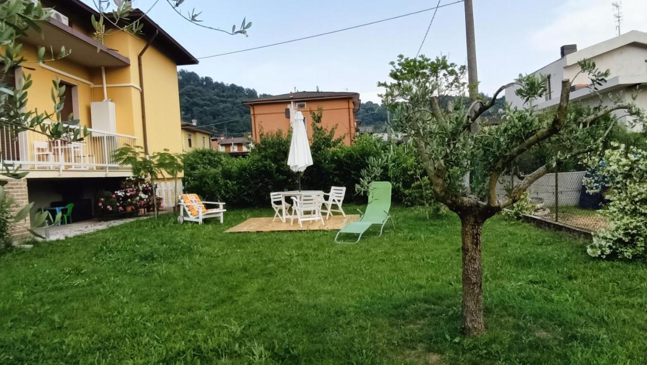 Ll Gelsomino Di Bazzani Apartman Villanuova sul clisi Kültér fotó